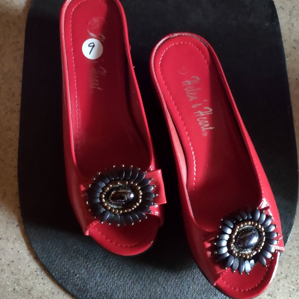 Helen's Hearts Slides